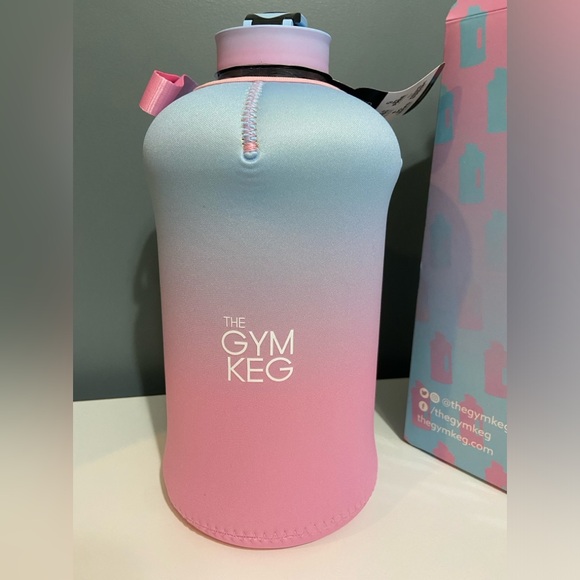Gym Keg 2.2L 74 oz Water Bottle w Handle and Sleeve - Cotton Candy - Picture 1 of 5